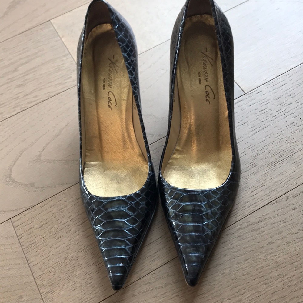 Kenneth Cole shoes blue 8m